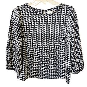 Everleigh Top - Black/White - 3/4 Sleeves - Size Small